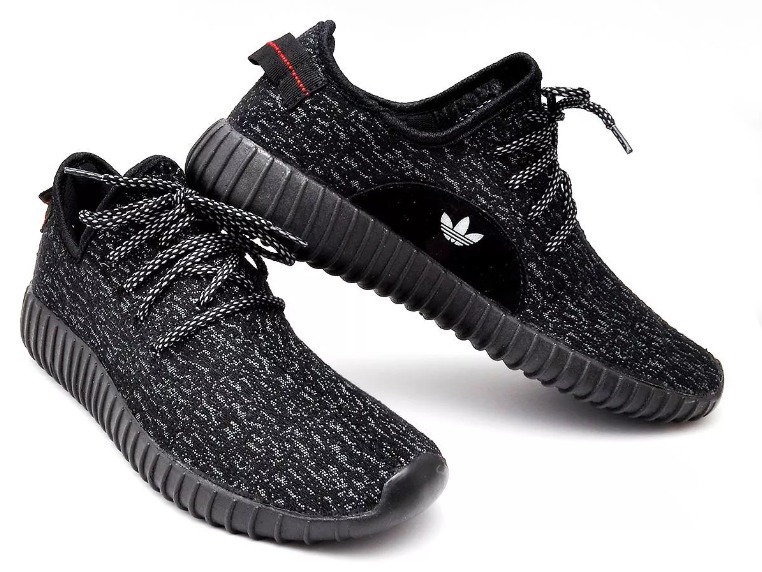 Yeezy 350 v2 Pack - ANNI CC FINDS - aesthetic Sims 4 CC
