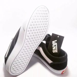Tênis Vans Old Skool Masculino Feminino 2 300x298 - Tênis Vans Old Skool Masculino Feminino 2