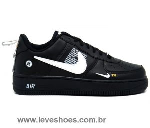 Tênis Nike Air Force 1 TM 300x257 - Tênis Nike Air Force 1 TM