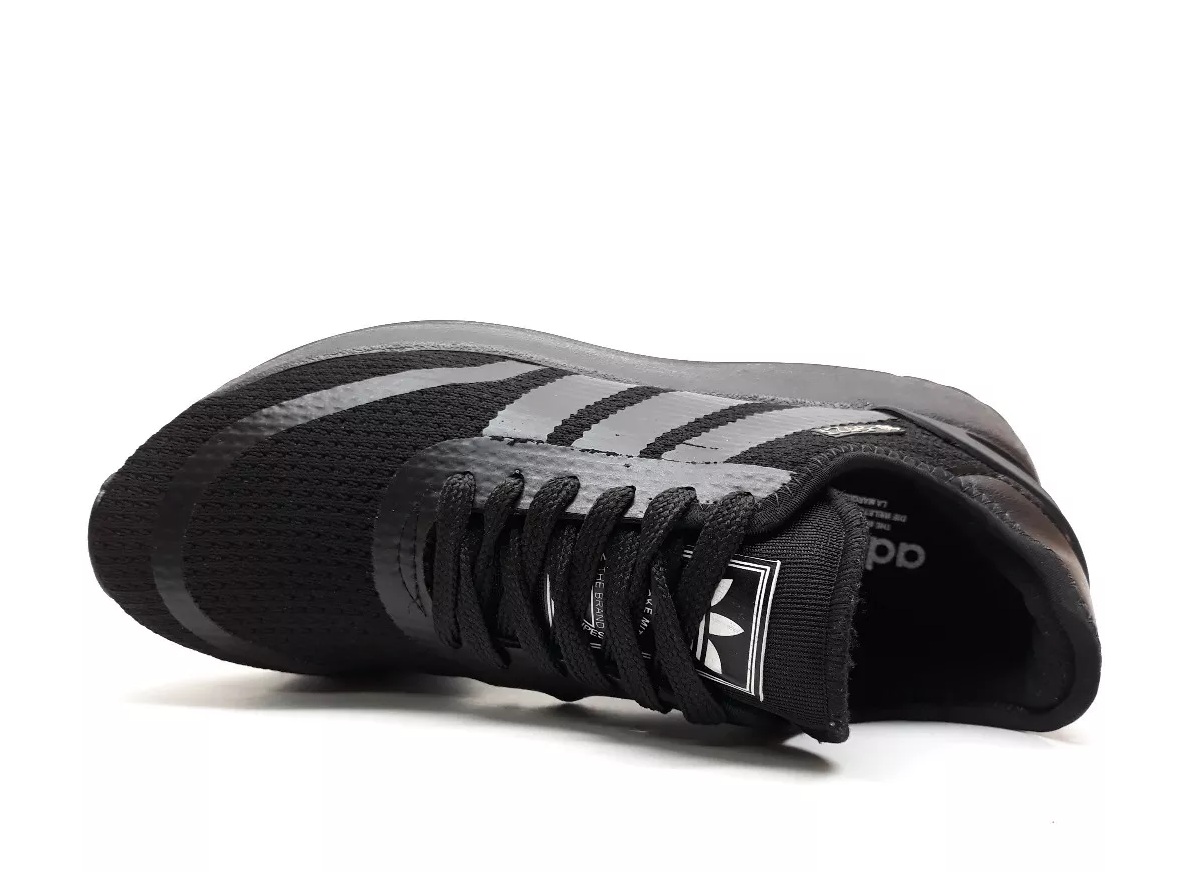 tenis solado em gel
