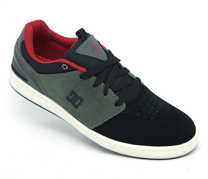 tênis dc shoes cole signature