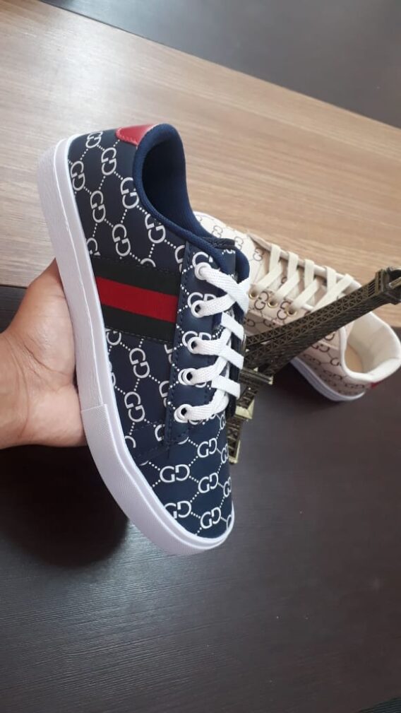 2 Adidas Gucci Ténis Sapatilha 568x1009 - Sapatilha Feminino Gucci