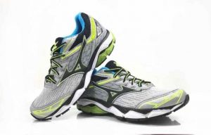 Tênis Mizuno Wave Ultima 9 4 300x192 - Tênis Mizuno Wave Ultima 9 4