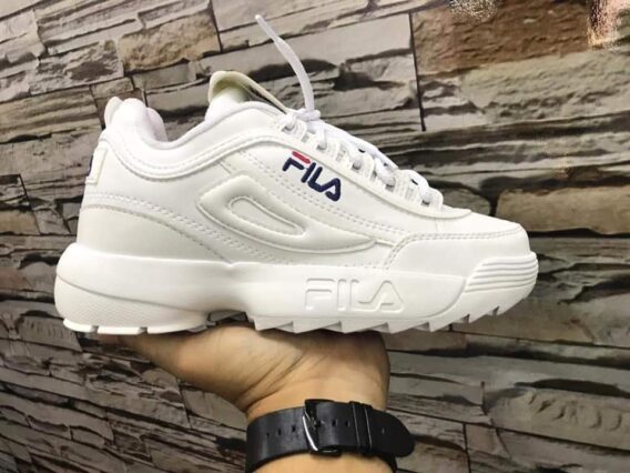 01 568x426 - Tênis Fila Disruptor