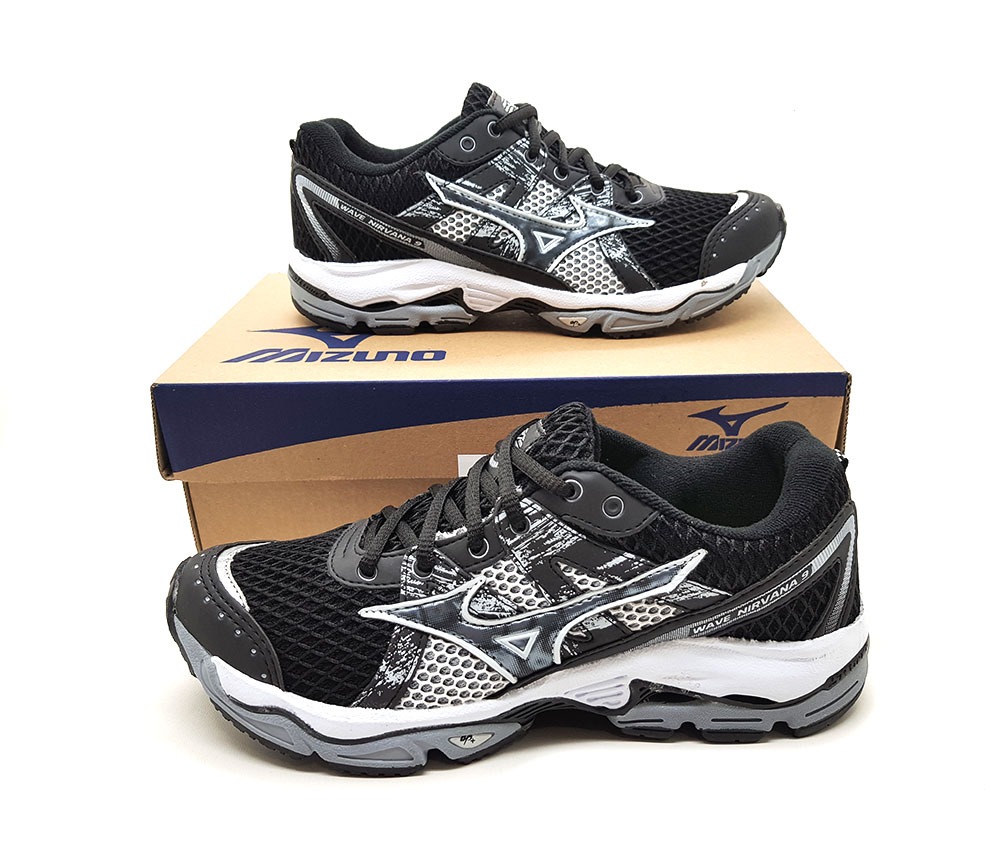 mizuno wave 9