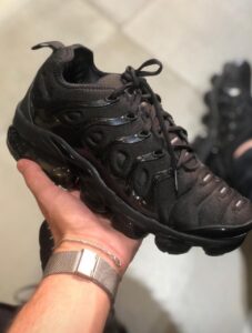 tenis nike VAPOR MAX PLUS 227x300 - tenis nike VAPOR MAX PLUS