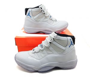 Tênis de Basquete Nike branco 2 300x255 - Tênis de Basquete Nike branco 2