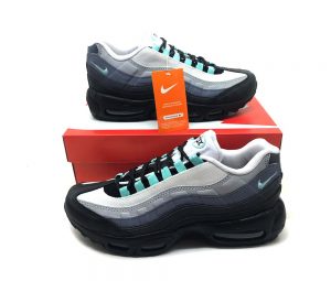 Tênis Nike Air Max 95 12 300x255 - Tênis Nike Air Max 95 12