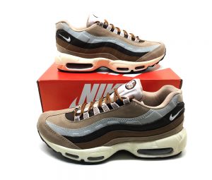 Tênis Nike Air Max 95 2 300x255 - Tênis Nike Air Max 95 2