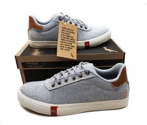 Tenis Reserva Preto 2 300x255 - Tenis Reserva Preto 2