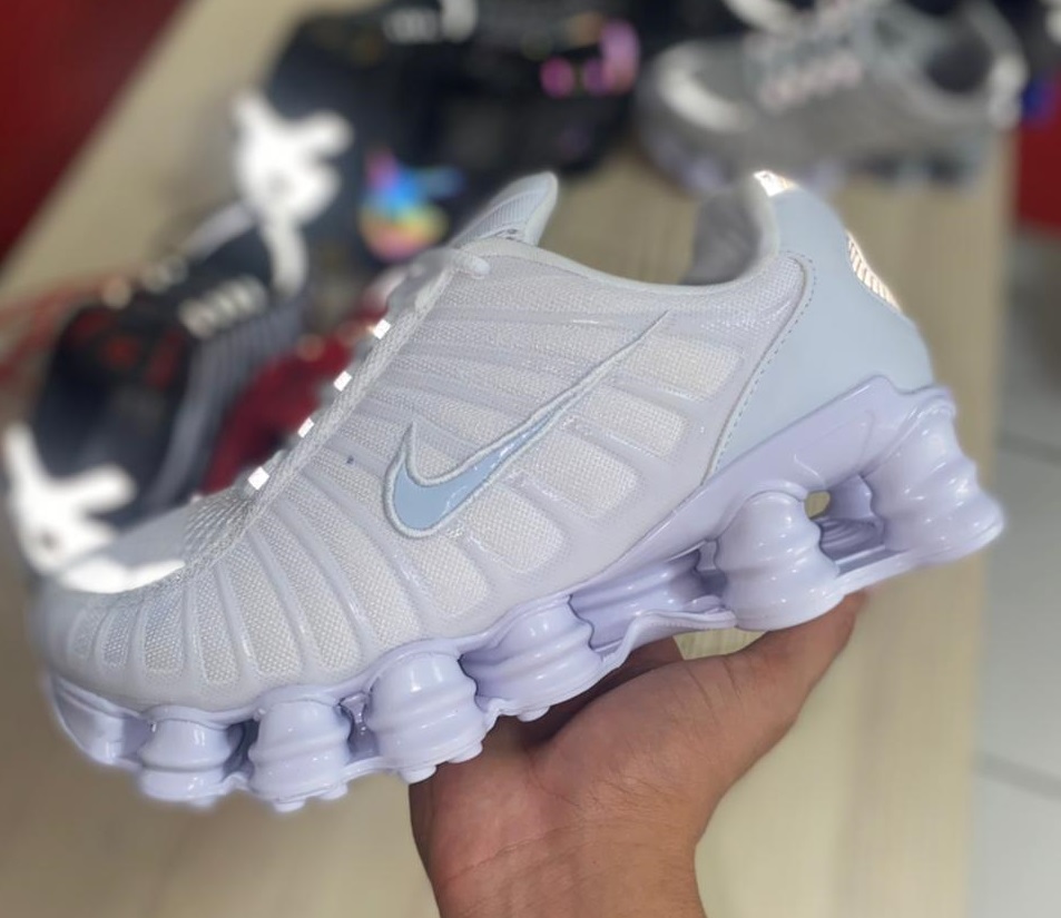 tenis air force branco e preto