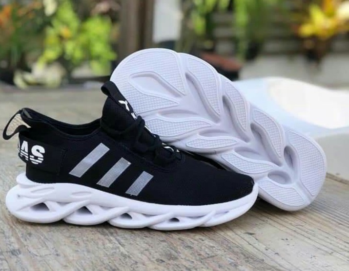 tenis adidas ultra