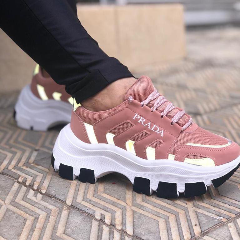 Tenis Feminino Prada Plataforma Sola Alta Refletivo - Tênis LeveShoes