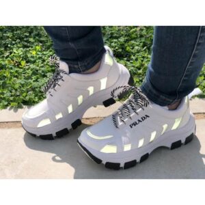 Tenis Feminino Prada Plataforma Sola Alta Refletivo 300x300 - Tenis Feminino Prada Plataforma Sola Alta Refletivo