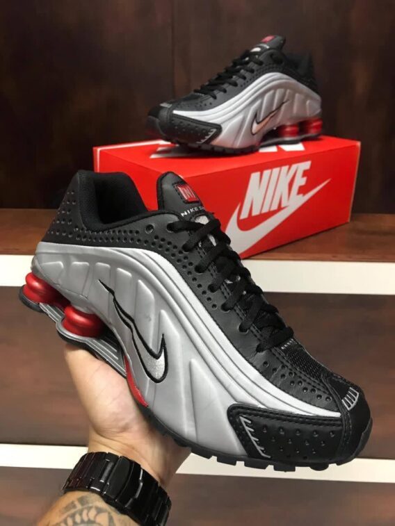 Tênis Nike Shox R4 Masculino