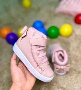 Tenis Botinha Infantil Feminino com Laco Rosa 270x300 - Tenis Botinha Infantil Feminino com Laço Rosa