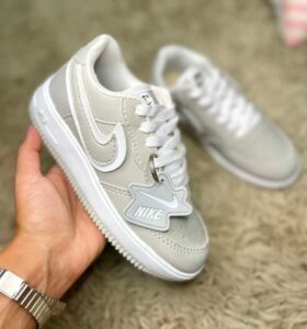 Tenis Nike Air Force com Chaveiro Infantil grafite 280x300 - Tênis Nike Air Force com Chaveiro Infantil grafite