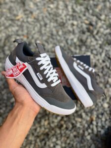 vans ultrarange 4 225x300 - vans ultrarange 4