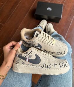 TENIS NIKE AIR FORCE JUST DIJ 2 253x300 - TENIS NIKE AIR FORCE JUST DIJ 2